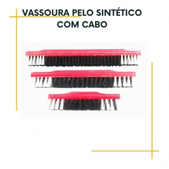 Vassoura pelo Sintético Base Madeira com cabo